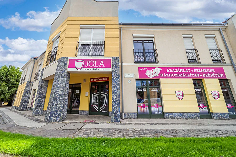 Tetőtéri ablakok